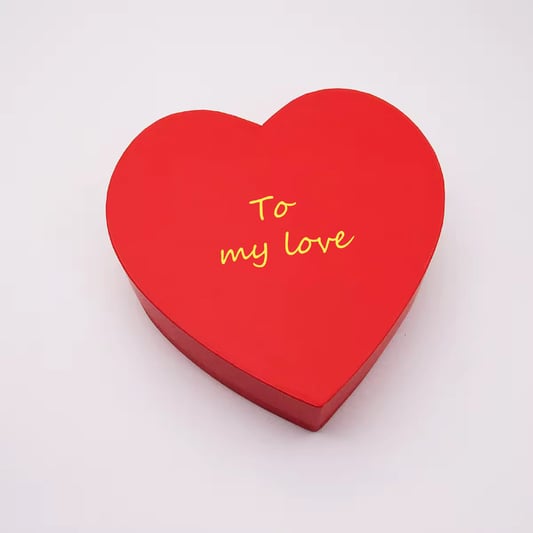 Paper Cardboard Box Red Empty Heart Shaped Gift Boxes For Macaron Cookies