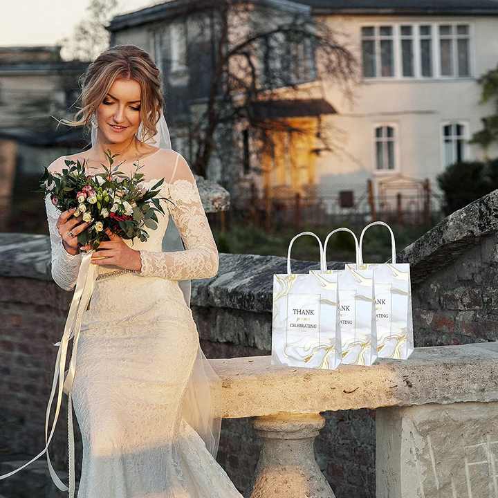 Custom Kraft Paper Shopping Bags Printed logo Durable Gift Bags with Paper Handles Marble Texture Luxury Wedding Gift Paper Bags