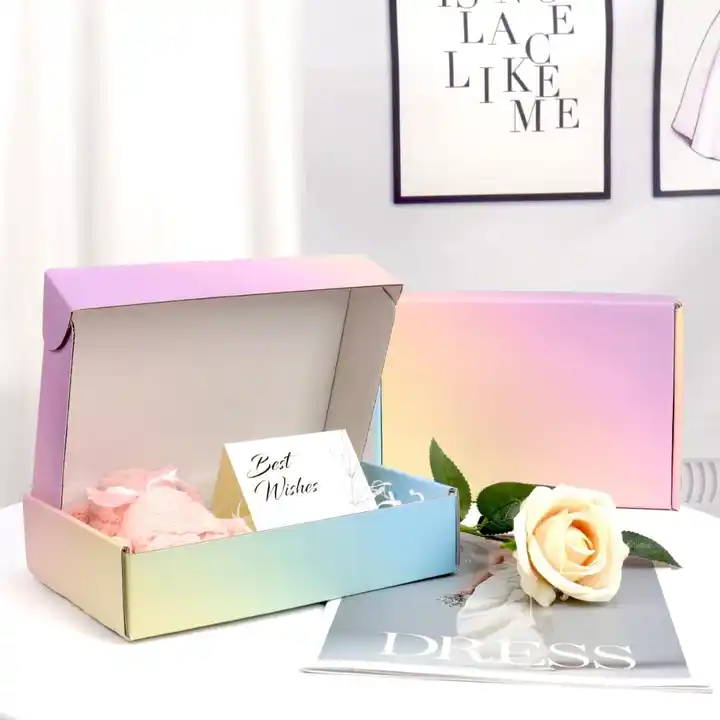 New Arrival Fashion Gift Box Set for Women Reasonable Price Custom Clothes Packaging Paper Boxes