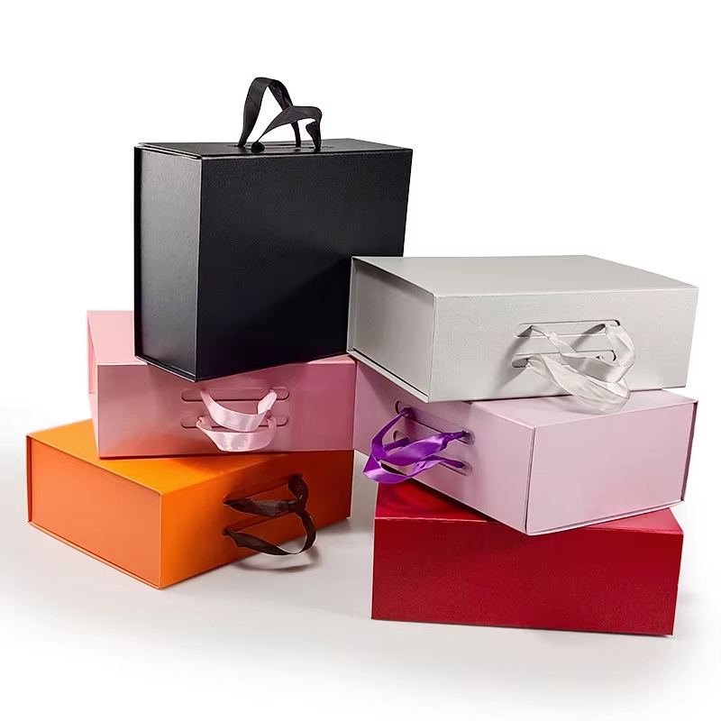 Luxury Folding Magnetic Brand Gift Box