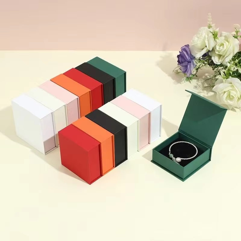 Flip-top magnetic cardboard book-shaped packaging box