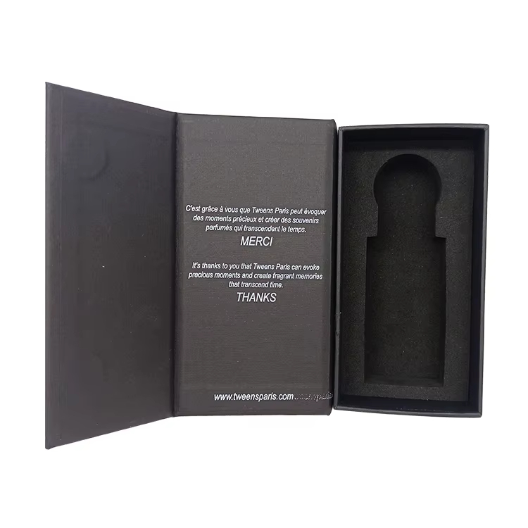 Hot stamped logo magnetic black gift box