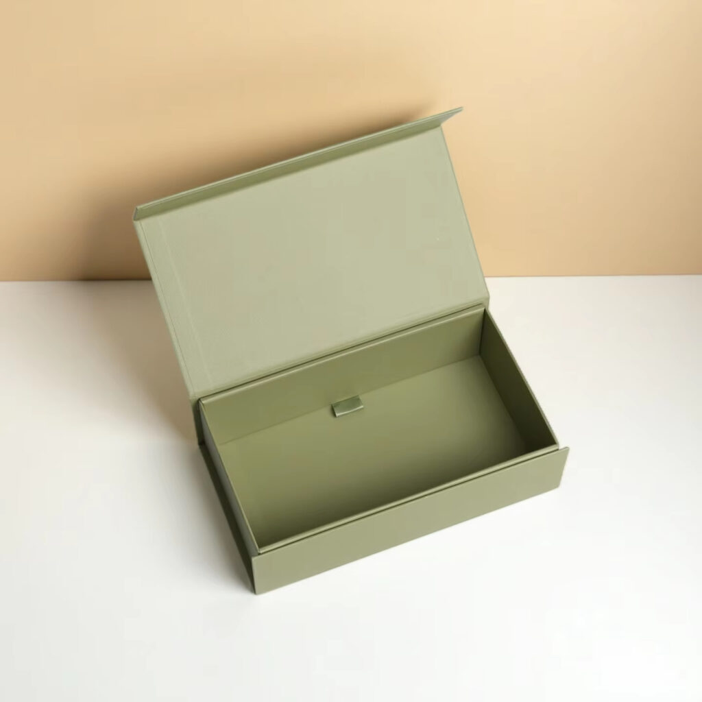 Magnetic snap flip box book-shaped cardboard box
