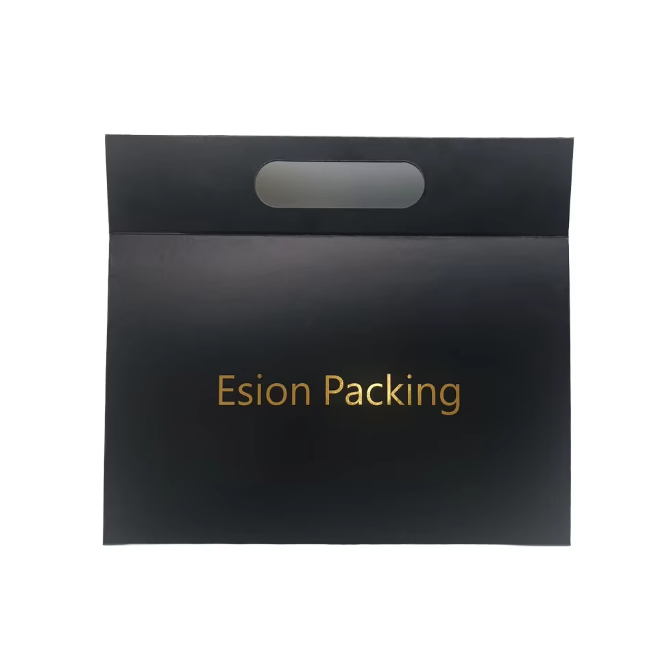 Triangular magnetic cardboard box